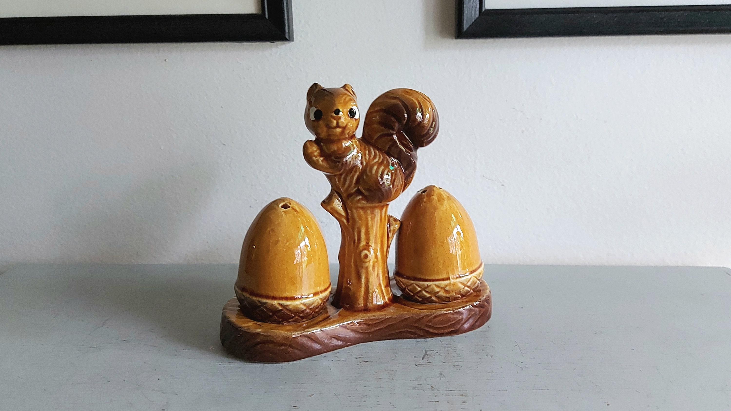 ヴィンテージの陶器製リスの塩コショウ入れ - Etsy 日本