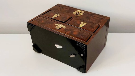 Antique musical jewelry box in lacquered wood bet… - image 7