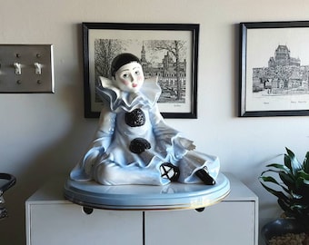 Antique Art Deco Porcelain Figurine - Pierrot & Pierrette