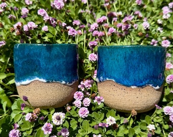 Juego de dos tazas de 148 ml (5 oz) para espresso o capuchino con diseño de océano/playa, ¡hechas a mano en California!