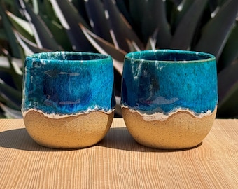 Juego de dos tazas de 177 ml (6 oz) para espresso o capuchino con diseño de océano/playa, ¡hechas a mano en California!