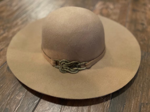 Jessica Simpson Floppy Brimmed Tan Hat 
