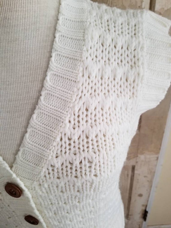 Sale Vintage White Knit Sweater Vest / Majestic K… - image 4