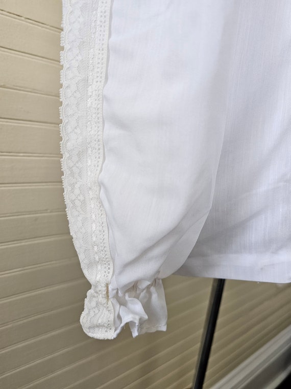 Vintage blouse, white button up front long sleeve… - image 6