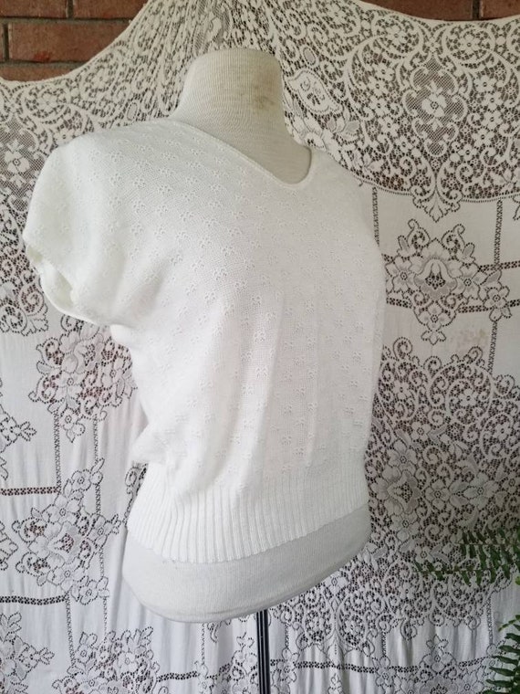 Sale Vintage sweater Barry and Me Too white short… - image 8