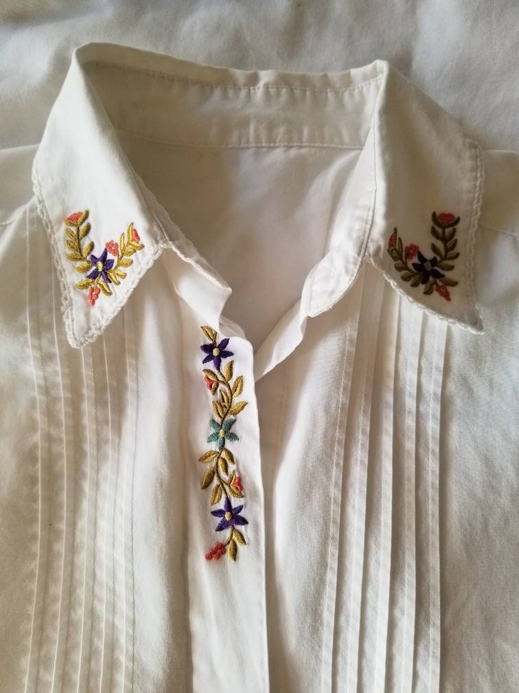 Vintage blouse white button up front collar short sleeves | Etsy