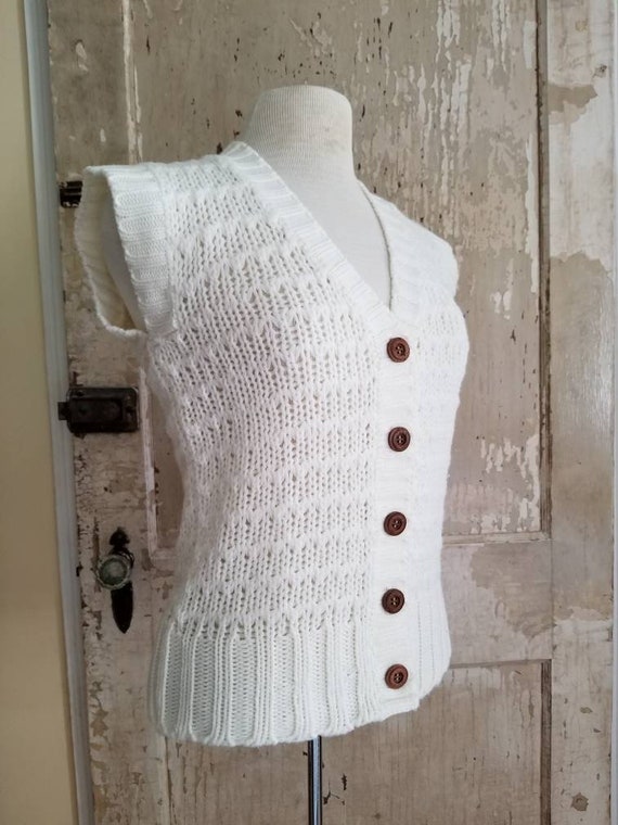 Sale Vintage White Knit Sweater Vest / Majestic K… - image 5