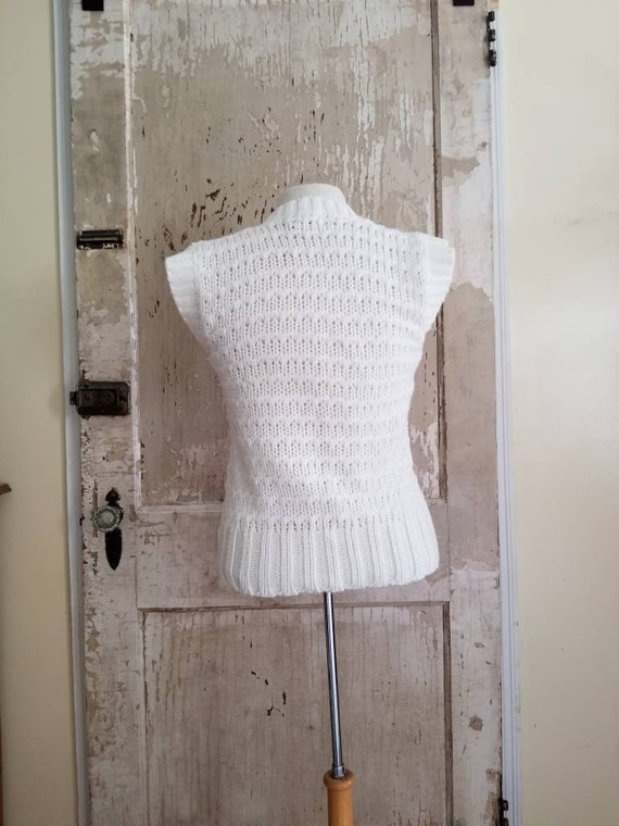 Sale Vintage White Knit Sweater Vest / Majestic K… - image 6