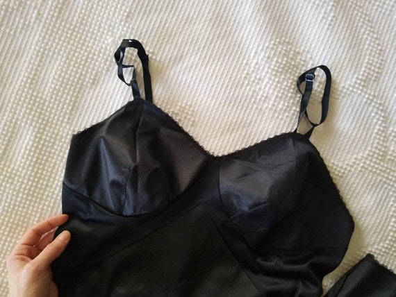 Sale Vintage Black Full Slip / Vintage Vanity Fai… - image 2