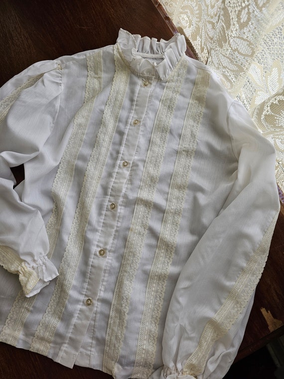 Vintage blouse, white button up front long sleeve… - image 10