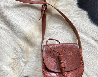 70s Tooled Brown Leather Bohemian Purse Adjustable Strap