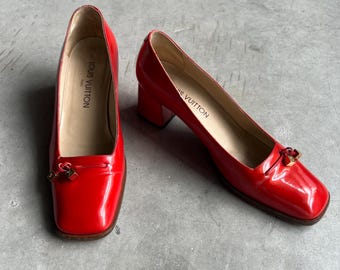 Louis Vuitton Vintage Designer Madeleine Leather Heels Pumps 38/ 7-7.5