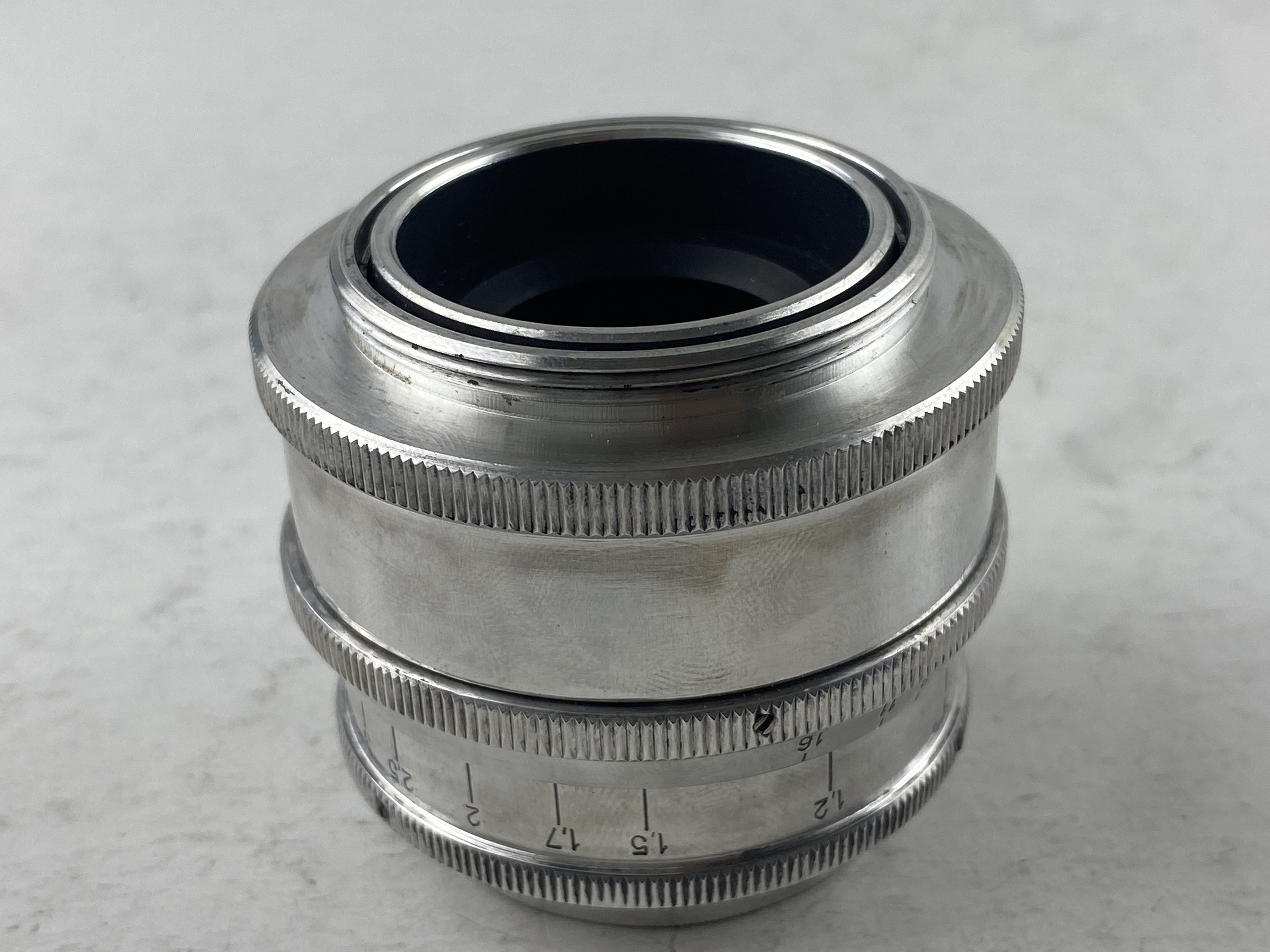 ≪人気商品再入荷≫ Leica ⅲf Mount + Red Industar 50mm Leica f3.5