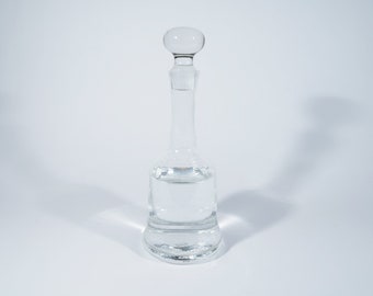 Elegant Ribbed Glass Decanter