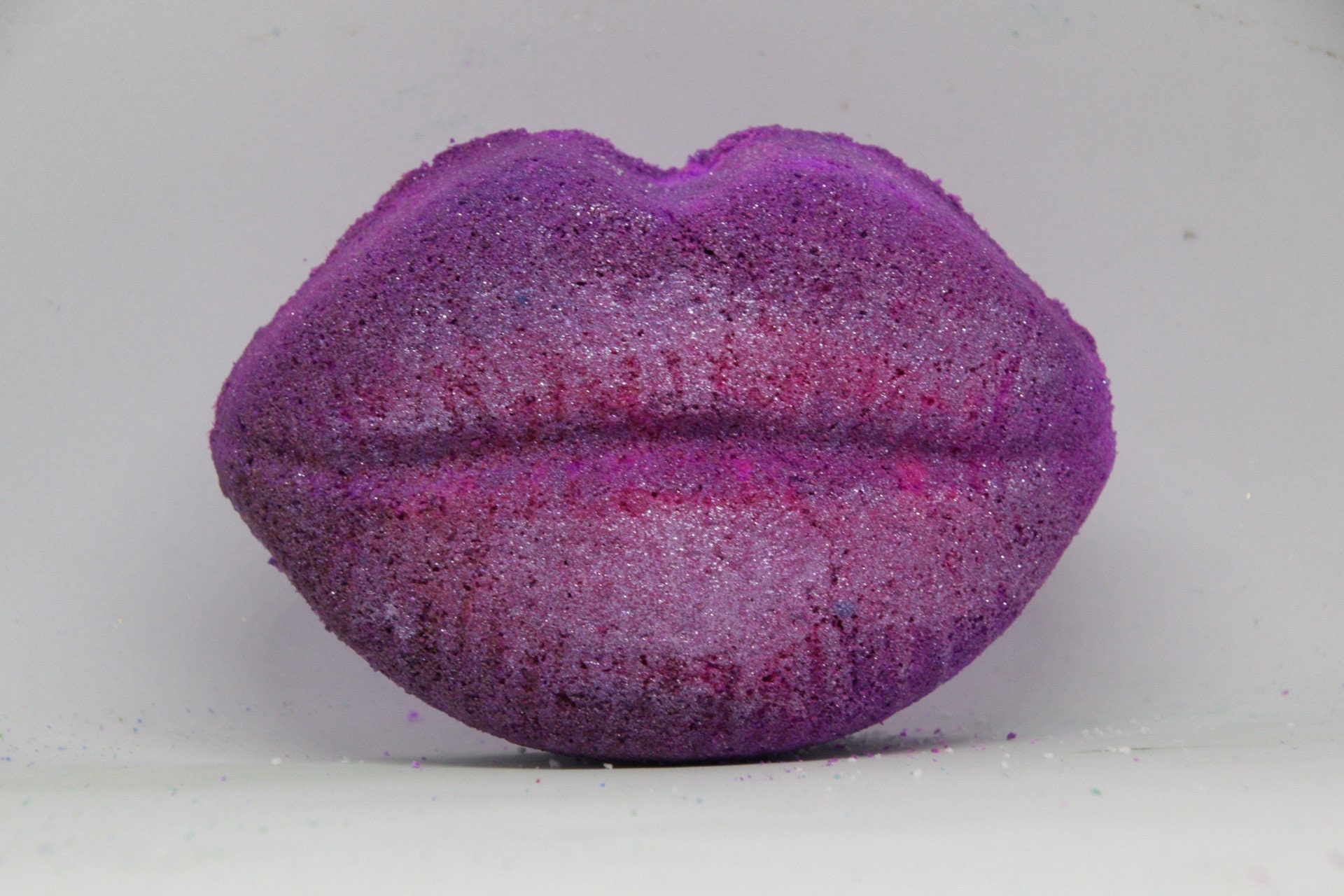 Large lips bath bomb hot pink glittery bath bombs Etsy
