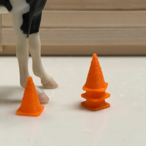 1:32 Scale 4 Cones fits Breyer Stablemate