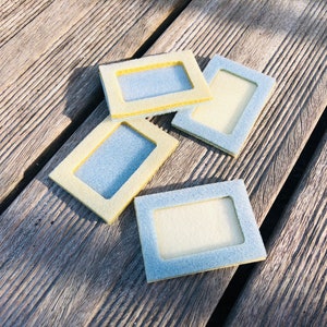 Boxes in material bead mats / bead mat boxes