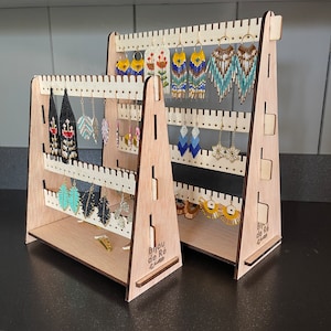 Adjustable wooden jewelry organizer for earrings and jewelry