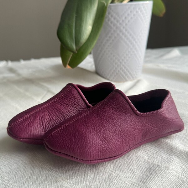 Baby Mocassins (or Moccasins) | Soft Leather Shoes for Toddlers | Kamarçin | USA | 3 Days Free Shipping | Noble Touches Gallery in Philly