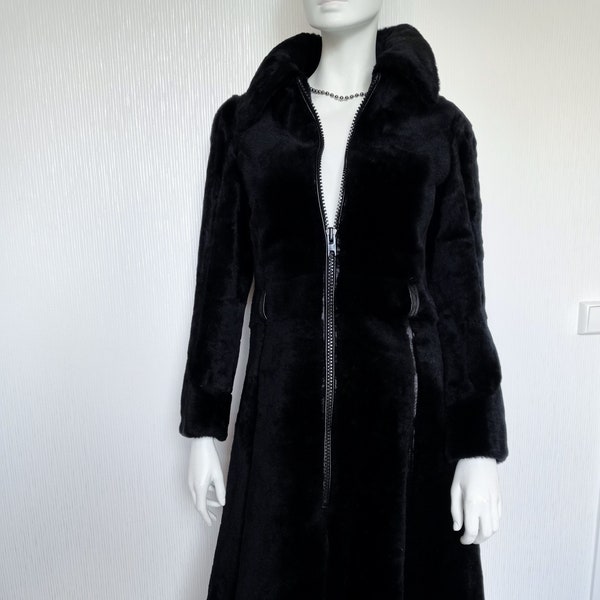 Real fur and leather black long coat