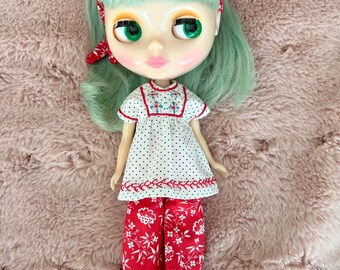 Blythe Outfit - Besticktes Tunika-Oberteil, weite Capri-Hose und Stirnband