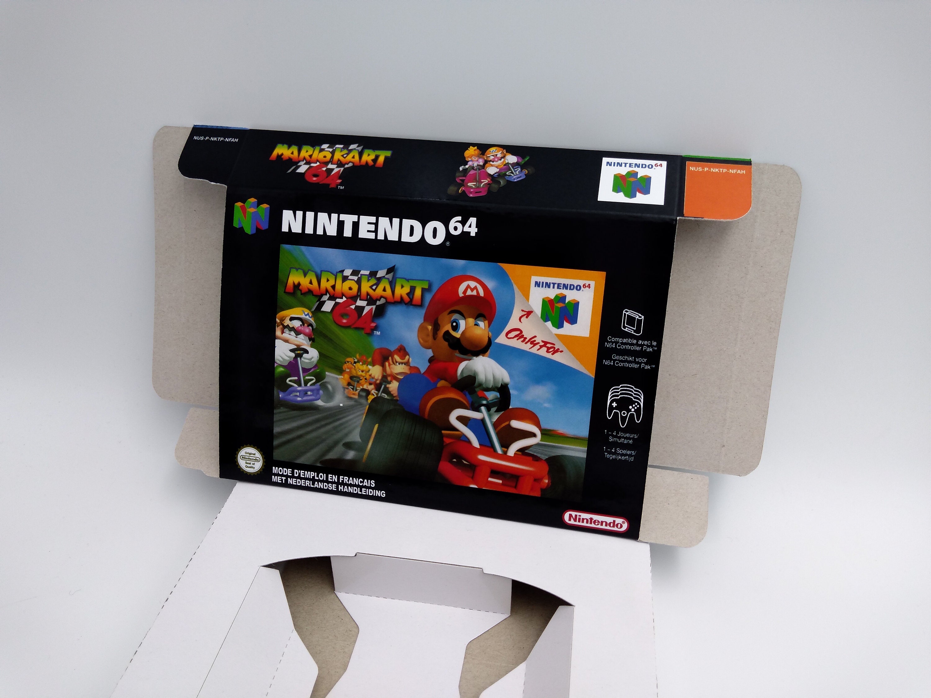 Super Mario 64 Nintendo 64 Japanese Version with Box N64 Japan Game