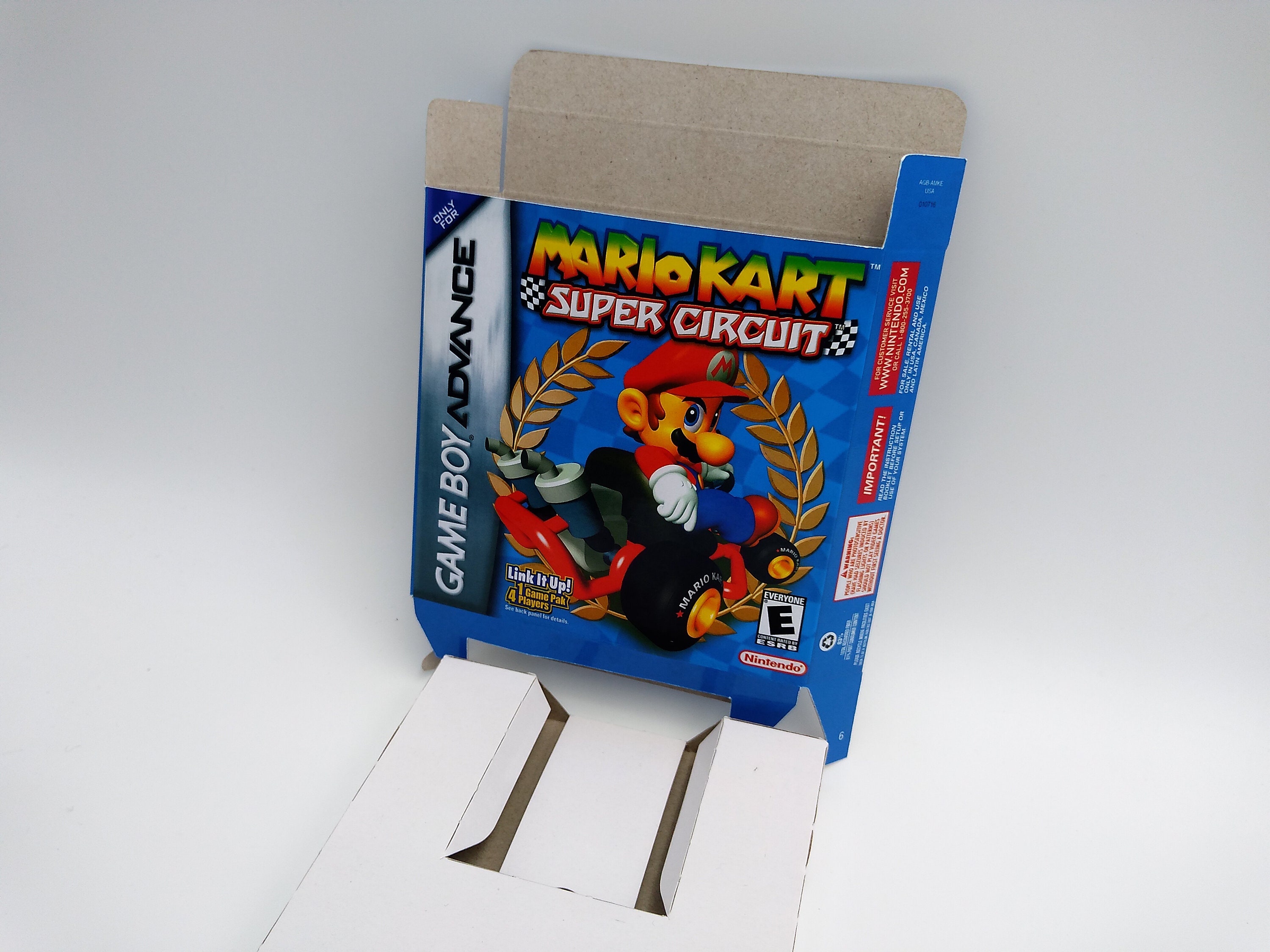 マリオカート スーパーサーキット - 内側トレイオプション付きの マリオカート スーパーサーキット - 内側トレイオプション付きの