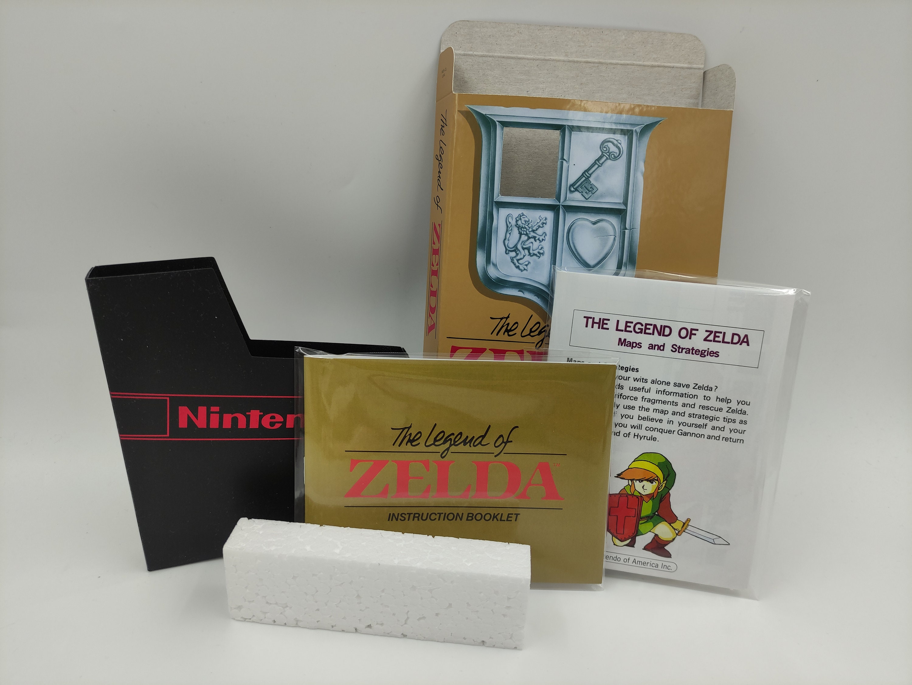 nes legend of zelda cib 1st print tm box