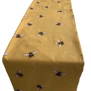 Bee Print Table Runner, Cotton Table Decor