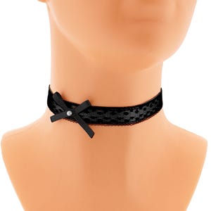 Satin Lace Choker: Victorian Gothic Necklace with Glass Stone