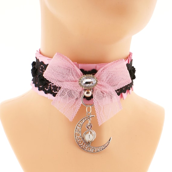 アクセサリー Maison lulu pinot LOVE choker LITMUS Kawaii Pink Lace Choker Collar Satin Bow, Moon Pendant