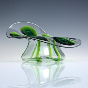 Art Nouveau Stuart Bi-Colour Peacock Glass Vase For Liberty c1910