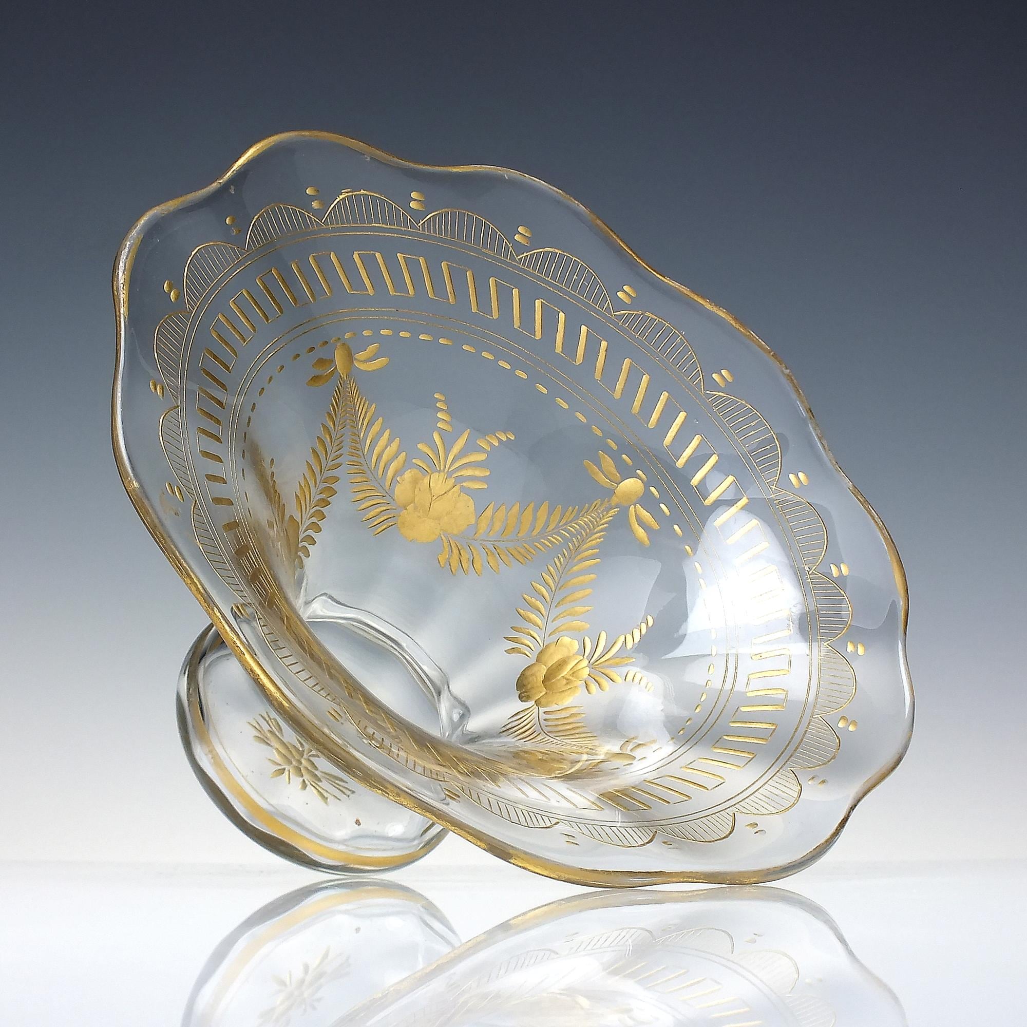 ガラスの花瓶 金箔 オールド・バカラ 19世紀美術館級作品 パリ万博試作品 レアカラー 大型