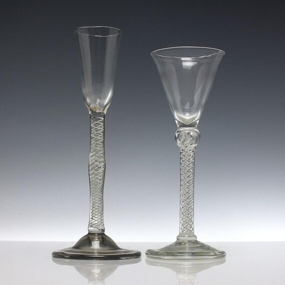 ビクトリア朝のミックスツイストとエアツイストのワイングラス