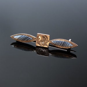 Antique Scottish Celtic Silver Blue Banded Agate Gemstone Pin c1920