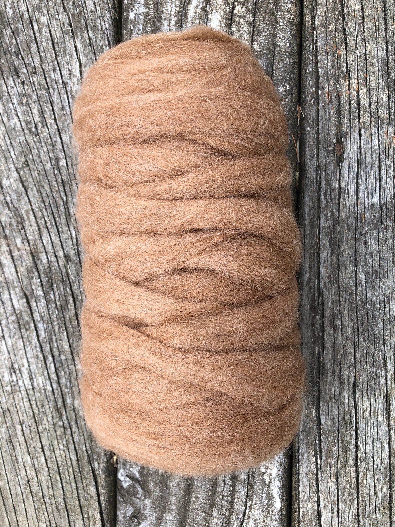 100 Alpaca dehaired pin drafted Roving 6 oz bump. Free Etsy