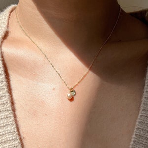Tiny Birth Month Flower Necklace, Mother and Daughter Necklace, Dainty Pearl Necklace, Birth Flower Necklace, Gift For Mom, Gift For Her
