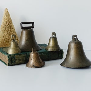 5 Piece Vintage Rustic Brass Bell Collection/Christmas Decorations/Retro Christmas/Vintage Christmas