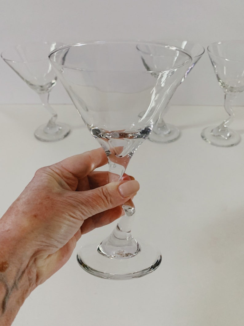 Set of 4 Vintage Zigzag Clear Glass Martini Glasses/Libbey Z Stem Glasses/Retro Barware image 5