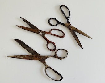 Set of 3 Vintage Scissors/Antique Scissors