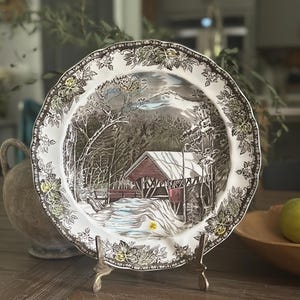 &quot;Vintage Johnson Brothers &quot;&quot;The Freundliches Dorf ” 12 &quot;&quot;Servierplatte / englische Keramik / braune Transferware / Cottagecore / The Covered Bridge