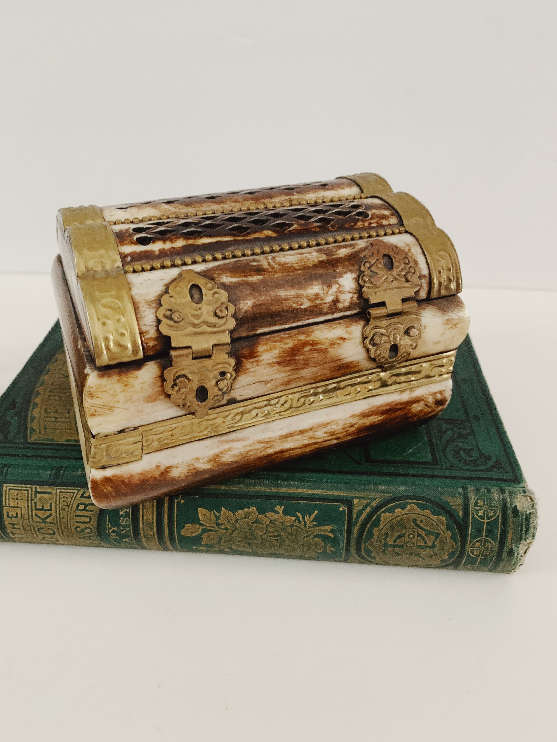 Vintage Bone and Brass Trinket Box/made in India/ring Etsy UK