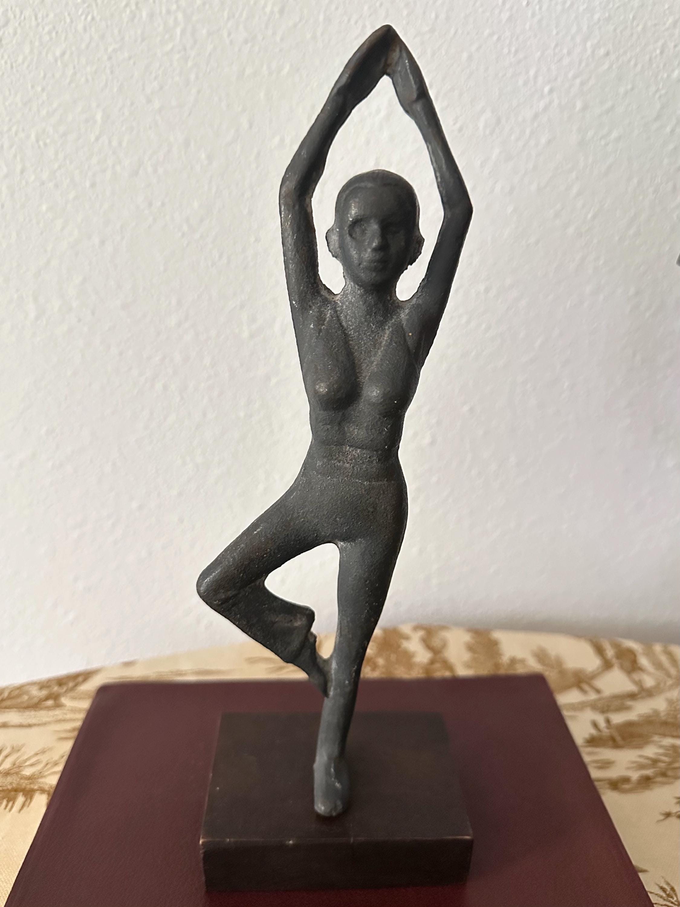 Vintage Bronze Ballerina Sculpture: Modern Abstract Dancer, image size:2250x3000