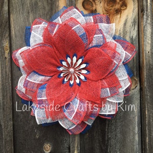 Patriotic flower wreath, sunflower pattern, red, white, blue flower, Memorial Day, July 4th, Veterans Day, beautiful front door wreath,
