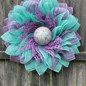 Sunflower wreath, farmhouse flower, front door wreath, everyday wreath, farmhouse decor, poly burlap flower. Ships free to US