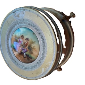 Vintage Ritz Paris Music Box Powder Jar: Romantic Scene, Auld Lang Syne Melody