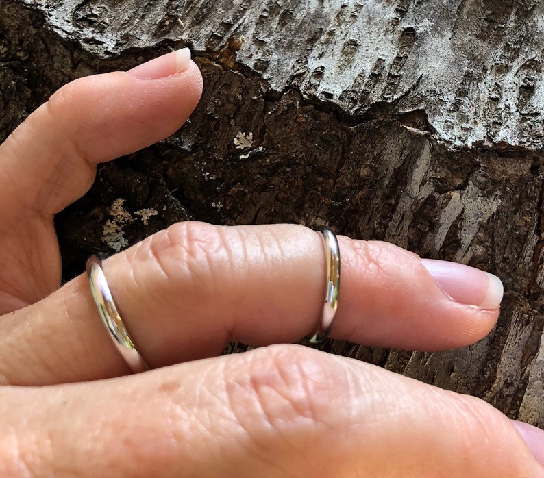 Midi Band or Wedding Band