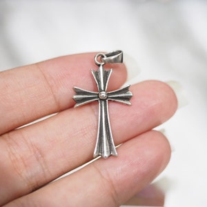 Sterling Silver Flared Cross Necklace, Maltese cross Pendant, Goth Punk Necklace, Men Crucifix Pendant Necklace / PD281