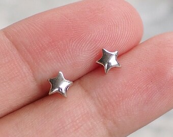 5 mm Tiny Star stud Earrings, Star Cartilage, Star Jewelry, Minimalist jewelry /SD130