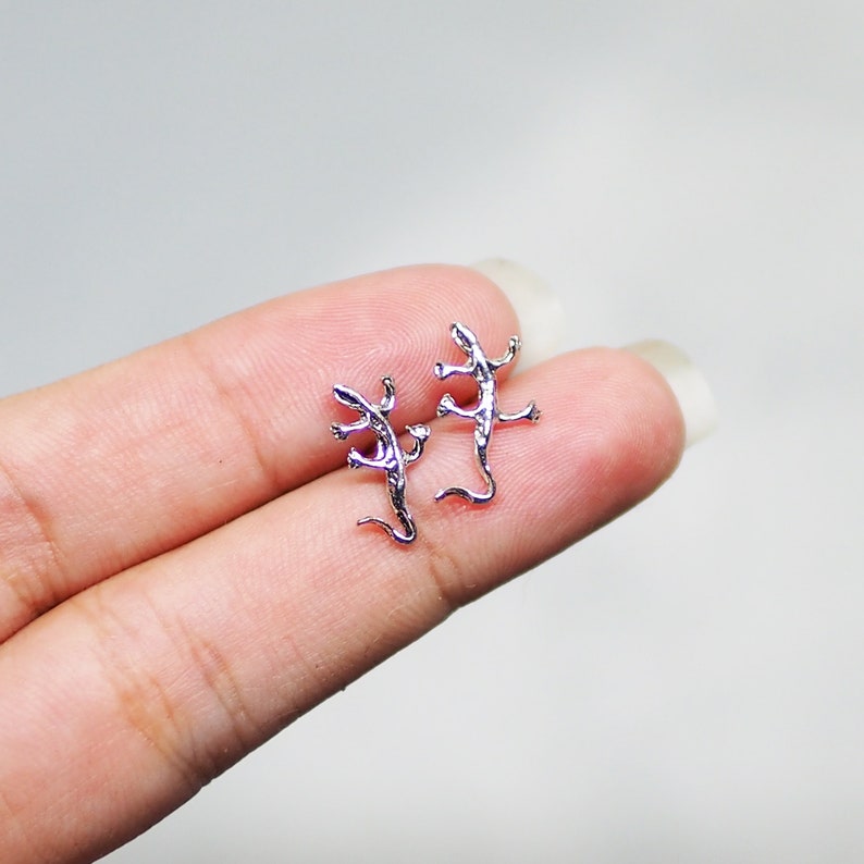 lizard stud earrings